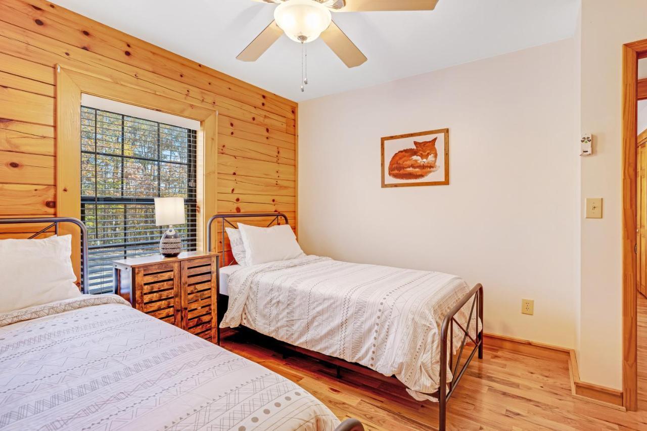 Happy Top Hideaway Bryson City Exterior photo
